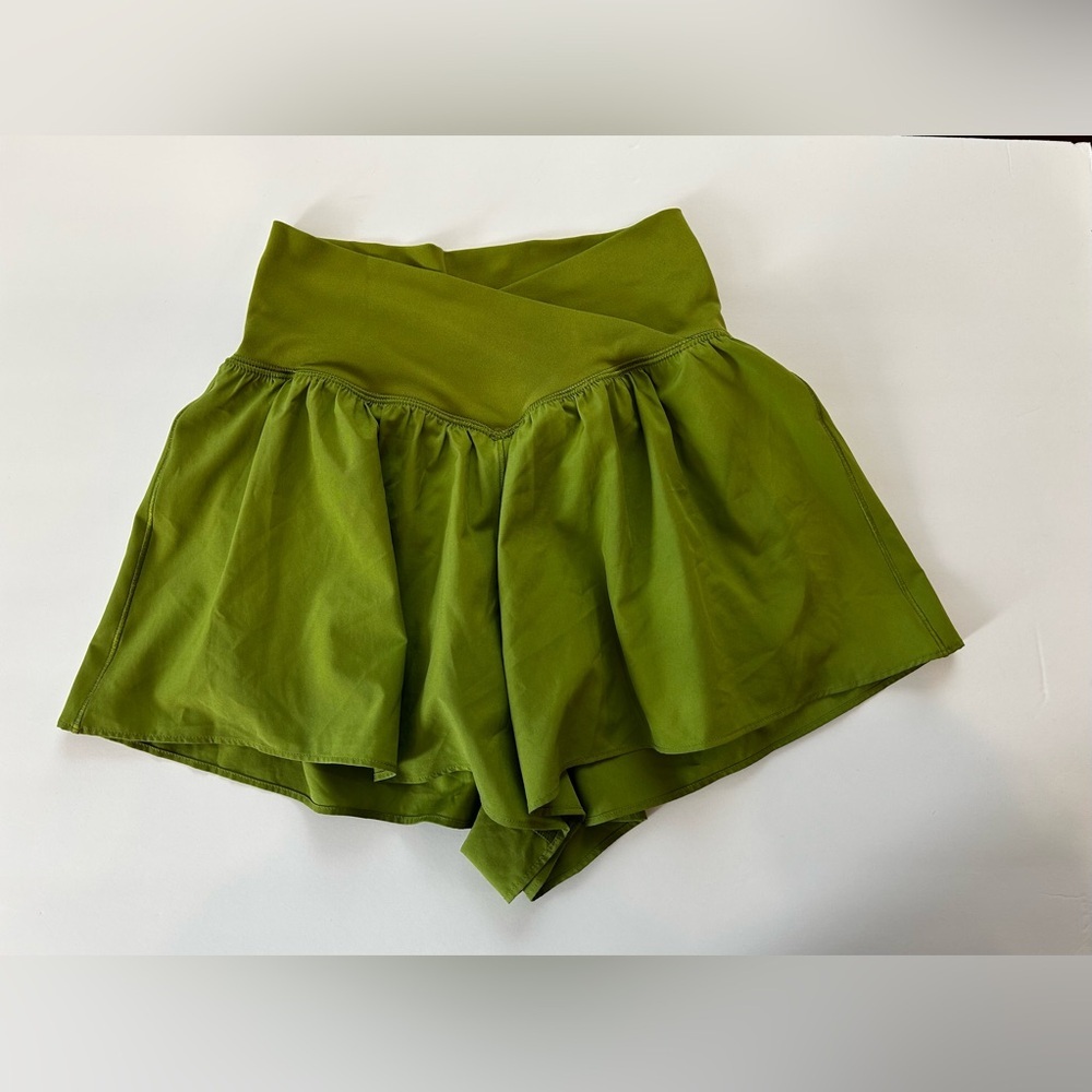 Offline By Aerie Green High-Waisted Flutter Shorts